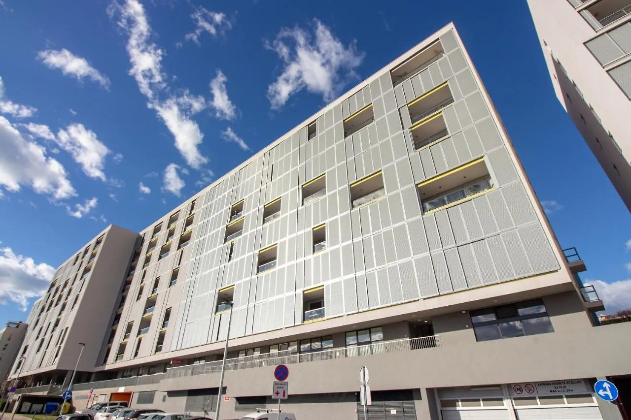 Sky Di Mare - Free Private Garage Apartment Split